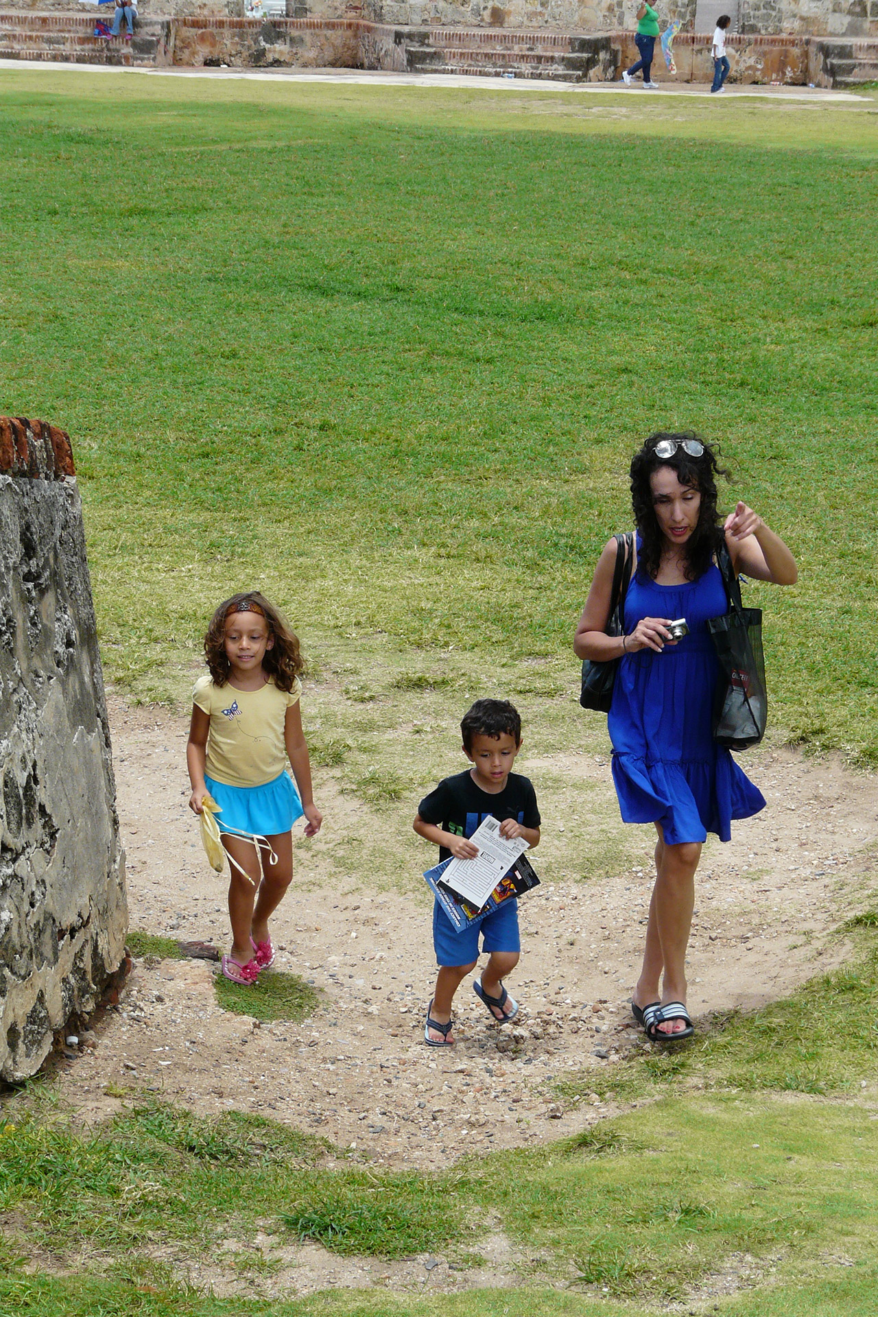 Magaly and her kids at Old San Juan